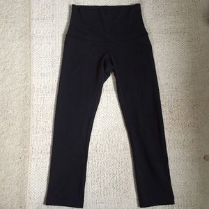 Lululemon Black Wunder Under Crop Full-On Luon